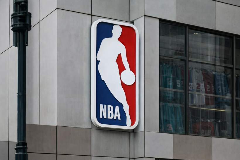 Damon Jones, Former NBA Player, Pleads Guilty to Involvement in Two Gambling Scandals