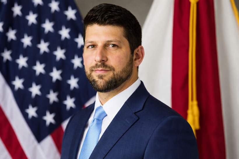 Florida Attorney General Cracks Down on Illegal Gambling Operations